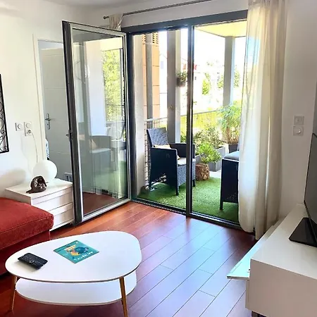 Cosy Proche Du Avec Terrasse *