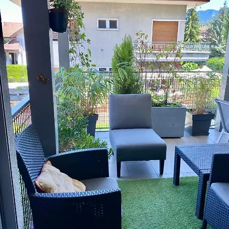 Cosy Proche Du Avec Terrasse *