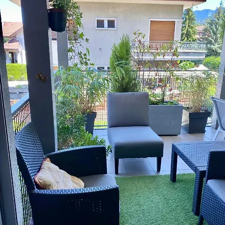 Cosy Proche Du Avec Terrasse *