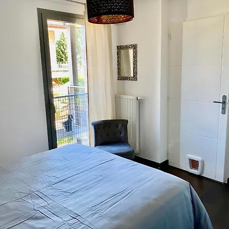 Cosy Proche Du Avec Terrasse *